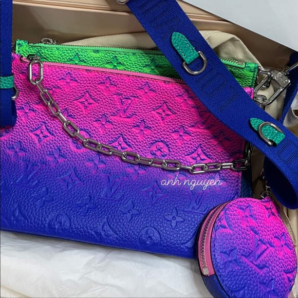 Louis Vuitton Trio Pouch Messenger Bag Limited Edition - Picture 2 of 2